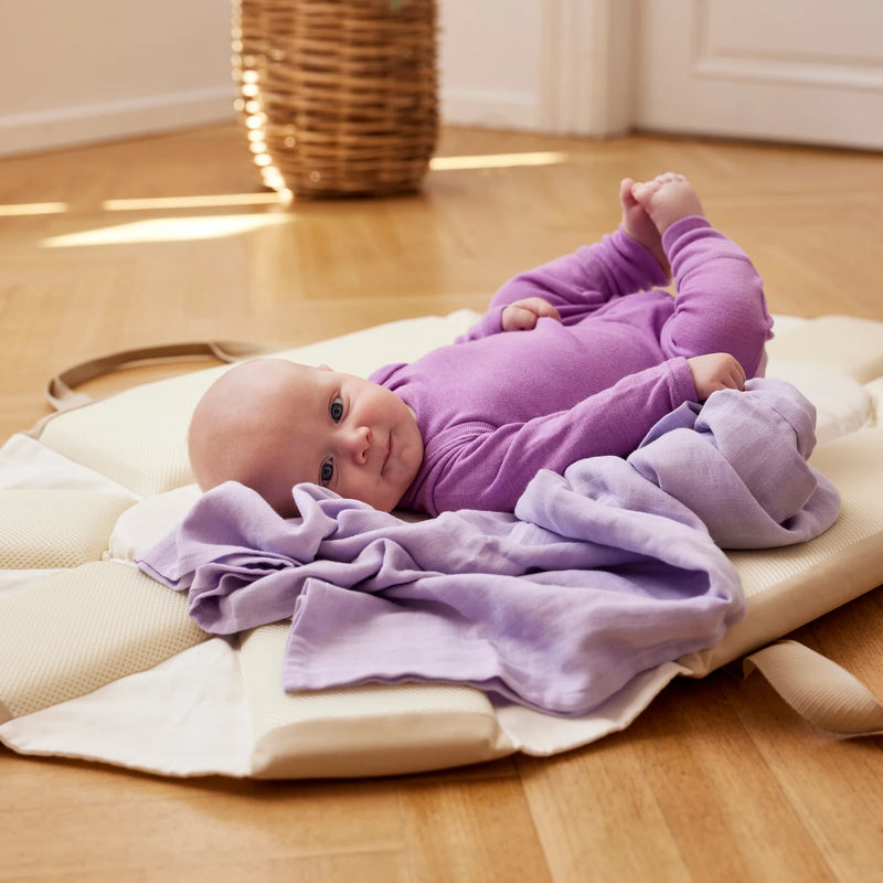 MEMBANTU Babytragetasche / Spielmatte / Nest