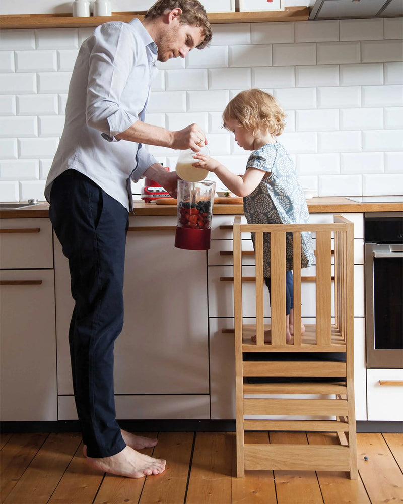 ZAUNKÖNIG Hochstuhl Lernturm Spielmöbel Zaunkönig