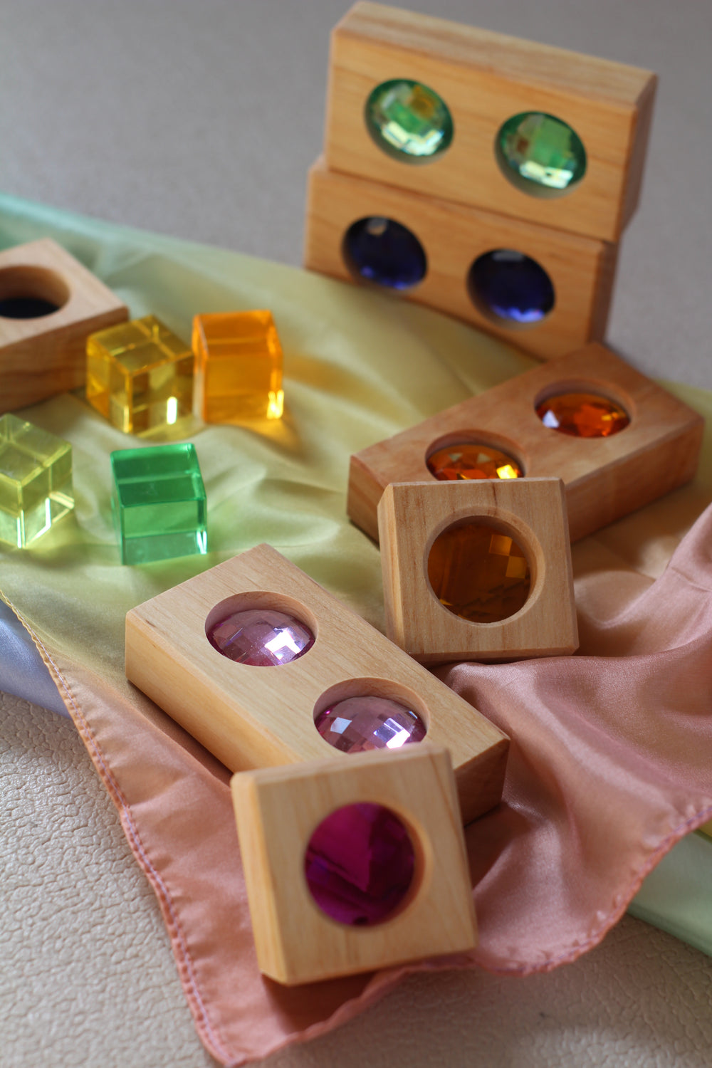 BAUSPIEL Kleine Farbstraße mit Lichtbauwürfel 45 Teile