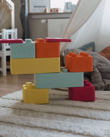BYGGE 12-teiliges Baustein Set FARVESPIL Josse