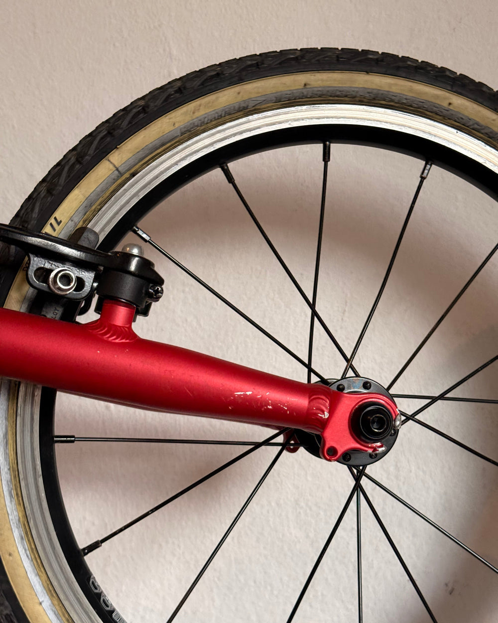 ACADEMY GRADE 3 chain - 16 Zoll Kinderfahrrad mit Kettenantrieb Rot