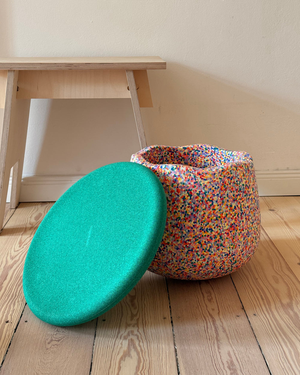 Stapelstein Dynamic Small Unique Super Confetti Green offen