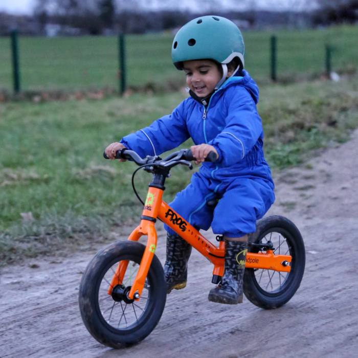 hudora kinderfahrrad 12 zoll orange FROG BIKES Tadpole Laufrad mieten & testen - mit Kauf-Option