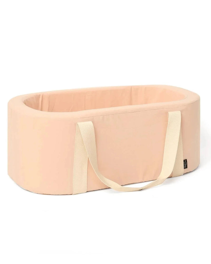 Charlie Crane KUKO Moses Korb