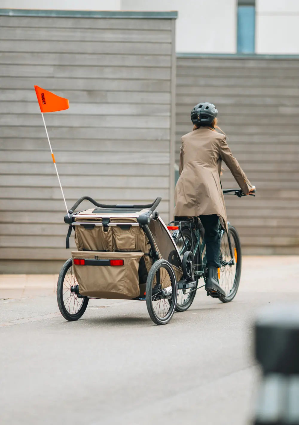 THULE Fahrradanhänger CHARIOT CROSS 2 Double mieten & testen - Kauf-Option inkl