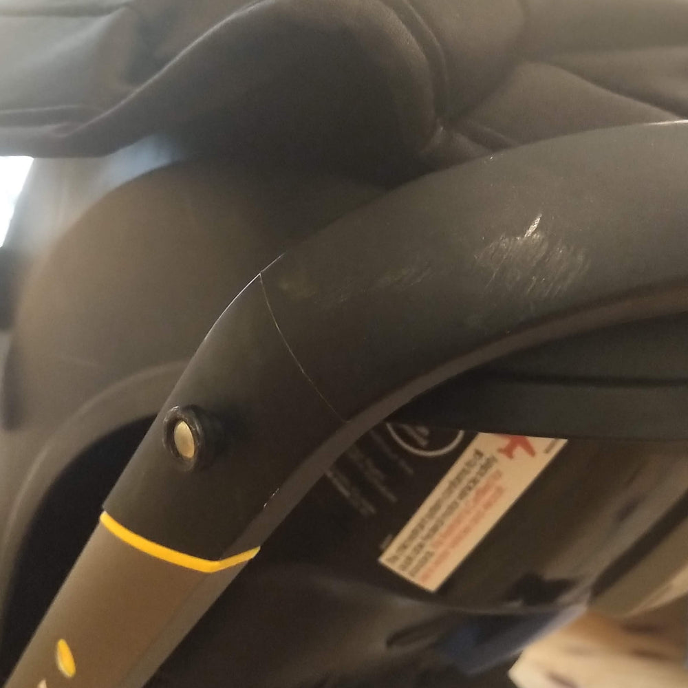 Doona+ Babyschale / Kurzzeit-Kinderwagen 2 in 1 Nitro Black doona