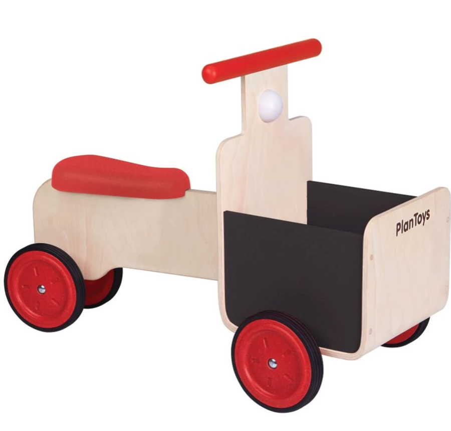 PLANTOYS Rutschauto mit Lieferkorb PlanToys