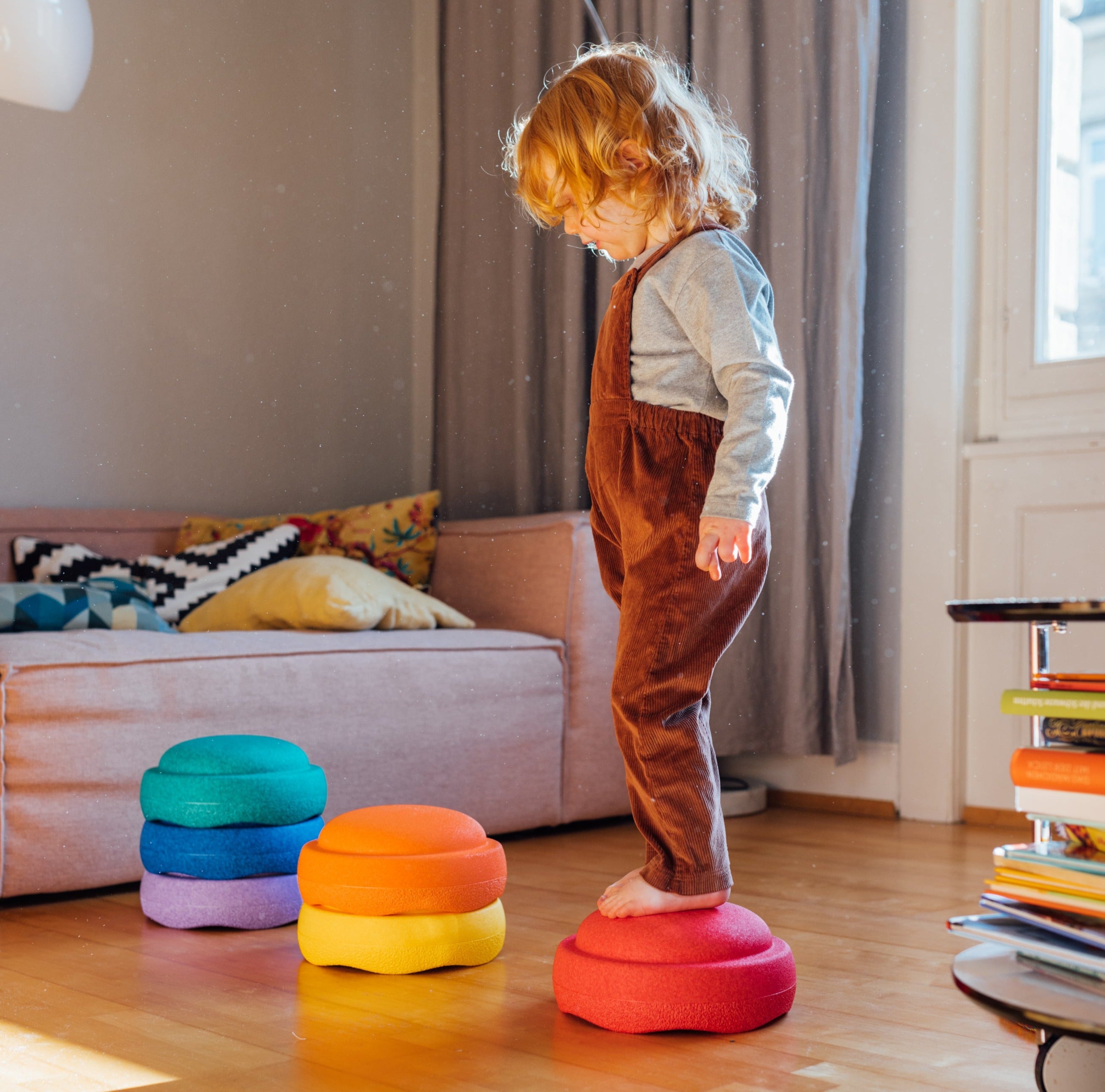 Stapelsteine mieten statt kaufen mit nomadi Original Rainbow Classic